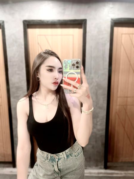 รูปน้อง Juraiporn Srinil